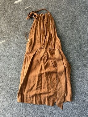 Nordstrom short Dress, open back , NWT